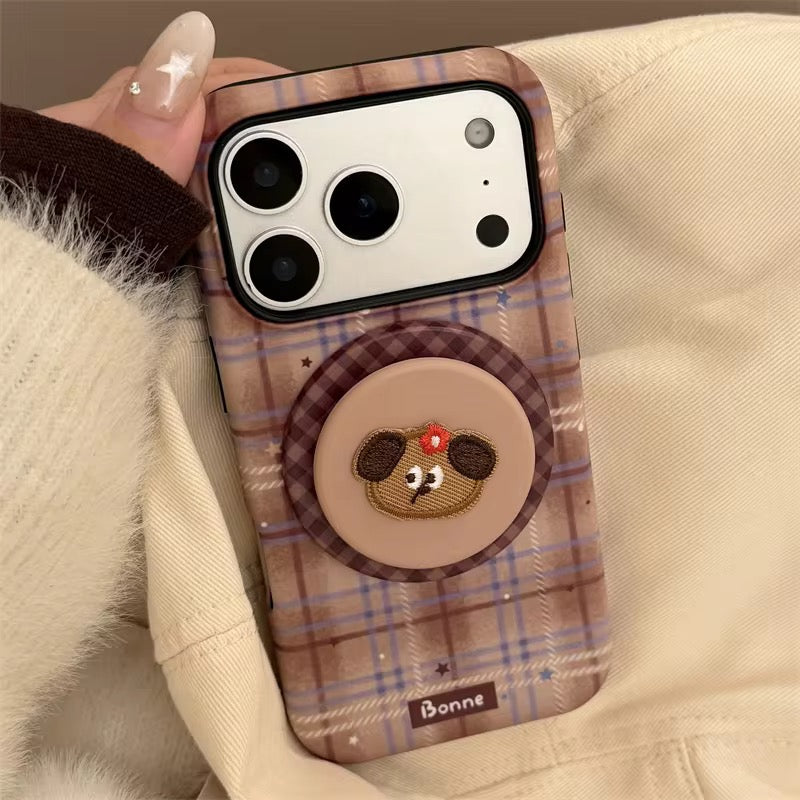 Classic Check iPhone Case with Cute Grip Design – Stylish & Secure